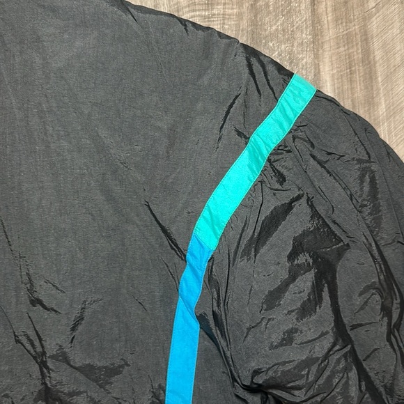 Club Attivo Vintage 80s Puffer Jacket - 10 - Picture 4 of 8